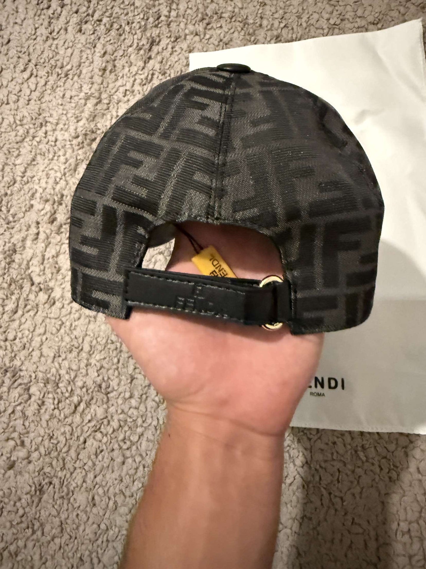 Casquette Fendi Noire